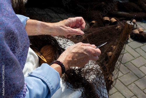 Fotografia Woman Hand Weave Net Beach Port North Sea Netherlands Scheveningen The Hague Her