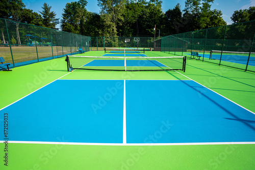 outdoor pickleball courts in the sunshine