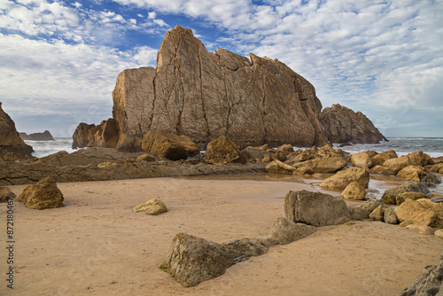 Obraz na płótnie Urro at Arnia Beach in the Costa Quebrada, Cantabria w salonie