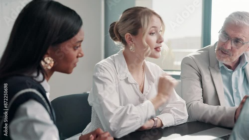 Wallpaper Mural Business people, team and brainstorming ideas on laptop, planning or discussion in startup. Group, meeting or problem solving with sales manager for training, coaching or teaching interns on computer Torontodigital.ca