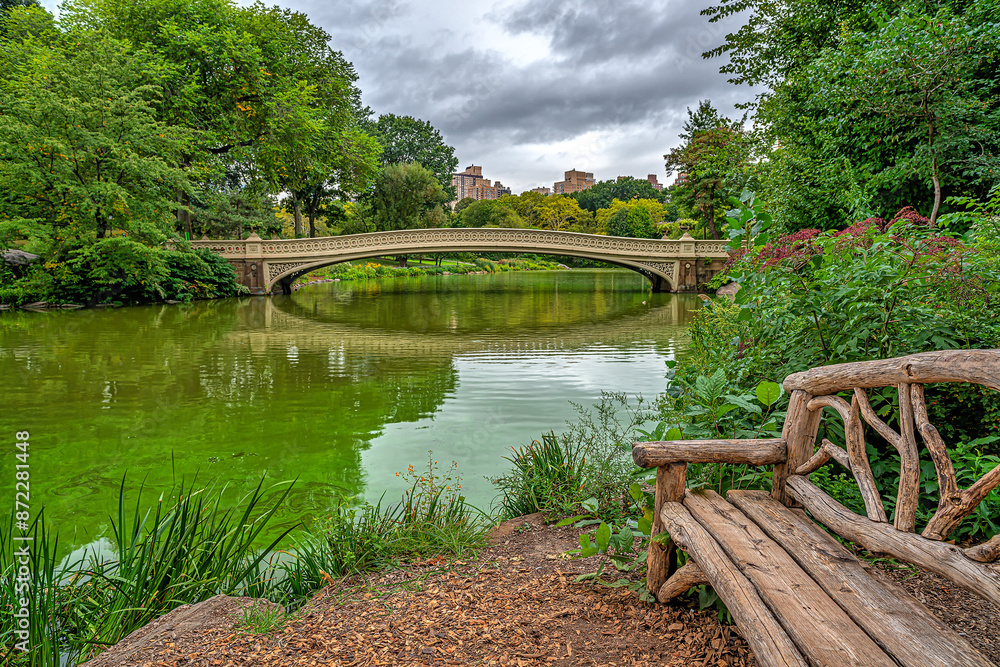 Fototapeta premium Bow bridge i early summer