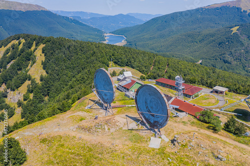 Tropospheric antennas in Italy