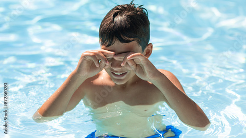 eye irritation from chlorine in swimming pool photo