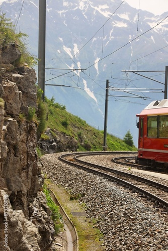 Treno rosso del Bernina photo