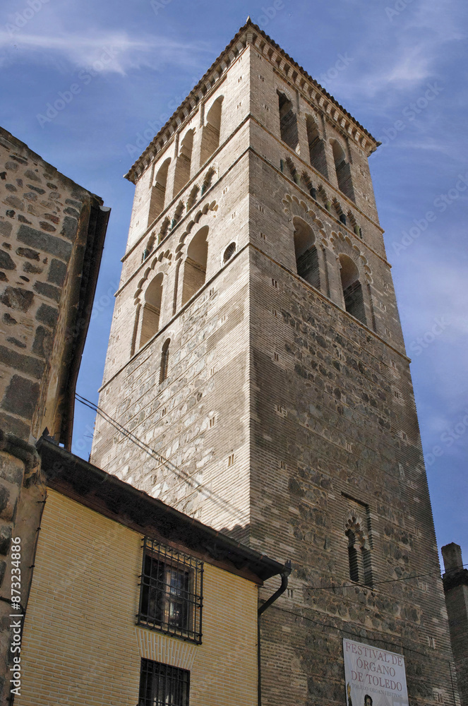 Nestled in the heart of the historic center of Toledo (Spain), the Church of Santo Tomé (Iglesia de Santo Tomé) is a fascinating example of Mudéjar architecture Nestled in the heart of the historic center of Toledo (Spain), the Church of Santo Tomé (Iglesia de Santo Tomé) is a fascinating example of Mudéjar architecture