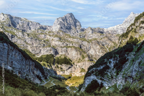 sixt fer a cheval cirque du bout du monde
