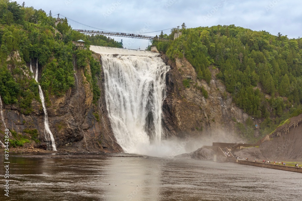Fototapeta premium Large waterfalls outside Quebec City in Canada 