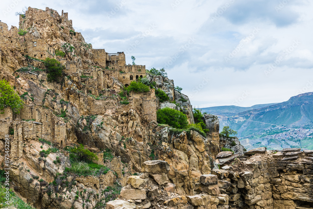Naklejka premium Ruins of the Caucasian mountain village of Gamsutl in Dagestan, Russia