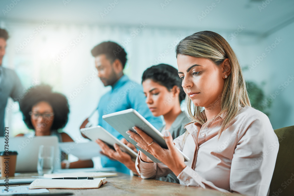 Obraz premium Graphic designer, tablet and working in office for creative agency, research and company planning. Business woman, technology and notebook in workplace for website development, social media and app