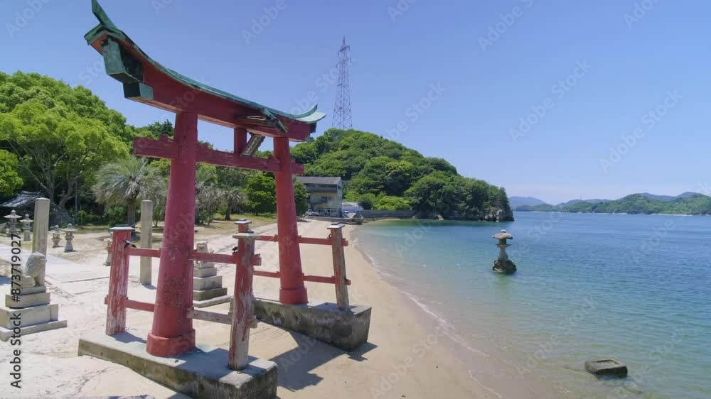 岩子島厳島神社の大鳥居　広島県尾道市