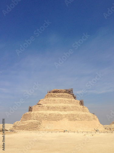 pyramids of giza