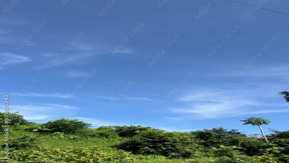Cielo azul con nubes blancas, en Veracruz, México Cielo azul con nubes blancas, en Veracruz, México