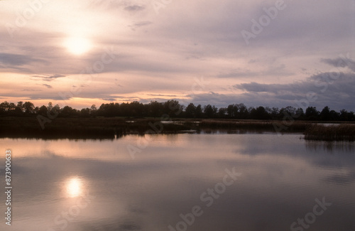 Wallpaper Mural coucher de soleil, Etang,  La Dombes, 01, Ain, France Torontodigital.ca