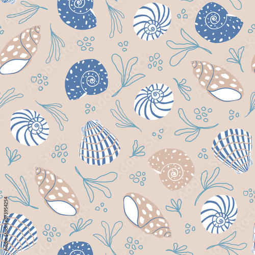 Seashells seamless pattern. Summer, beach, sea life, ocean, travel, vacation elegant repeat background. Textile, paper design.