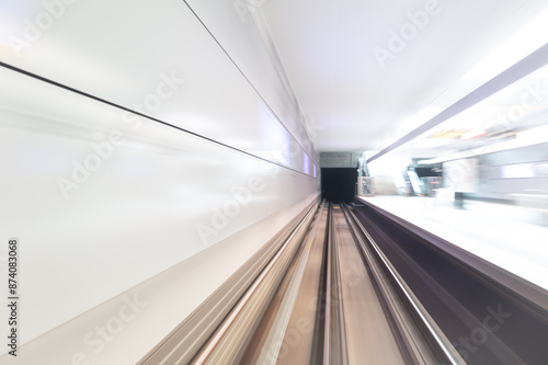 U-Bahn Tunnel Warp