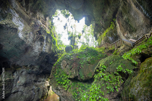 Mangapohue Limestone Gorge - New Zealand photo