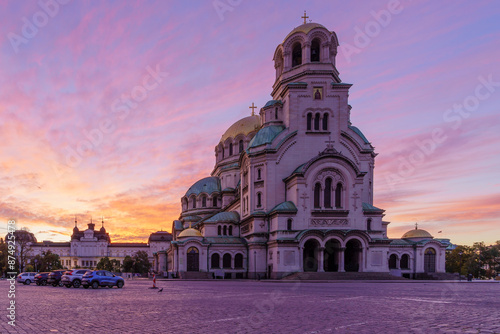 Obraz na płótnie Sunrise view of St. Alexander Nevsky Cathedral, Sofia w salonie