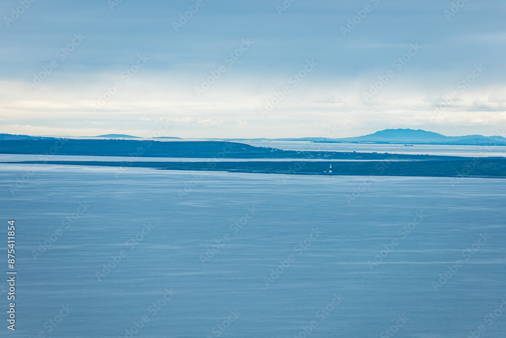 Fototapeta premium Natural scenery of the Cliffs of Moher, Galway, Ireland