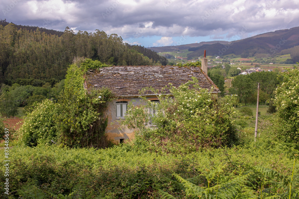 old, abandoned houses are more and more frequent in Galician landscape old, abandoned houses are more and more frequent in Galician landscape