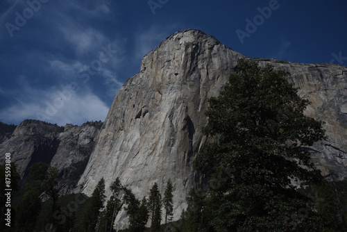 Yosemite NP - El Capitan Valley