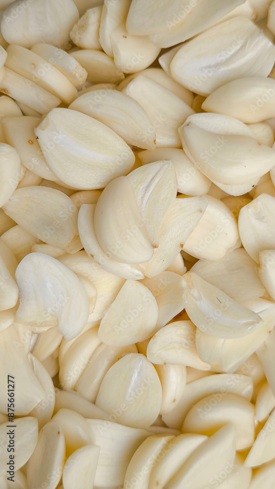 Sliced garlic for cooking ingredients Sliced garlic for cooking ingredients