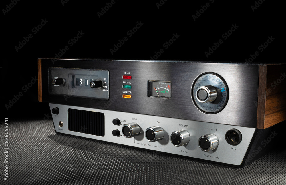 Shortwave radio with an analog clock and speaker Shortwave radio with an analog clock and speaker