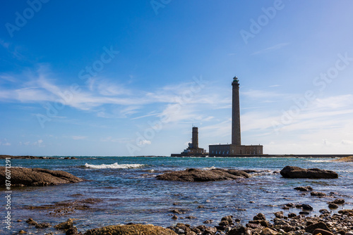 Phare de Gatteville, sur la Pointe de Barfleur, depuis les rochers le long de la Route du Phare photo