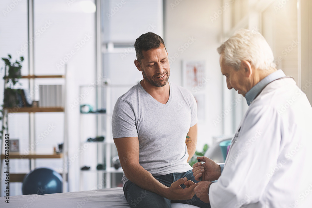 Obraz premium Healthcare, doctor and man with finger insulin for diabetes exam, injection or treatment in consultation. Senior professional, health service and glucose check with blood pressure or wellness checkup
