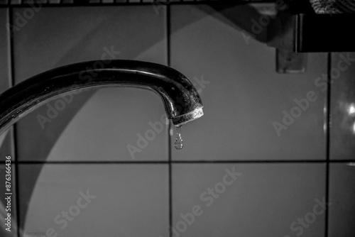 water flowing from the tap