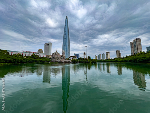 seoul sky tower in south korea 