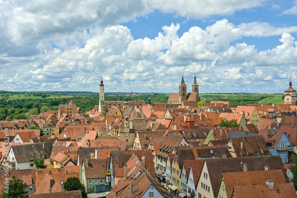 Fototapeta premium Panoramic virw over the beautiful, historical town Rothenburg ob der Tauber in Franconia, Germany.