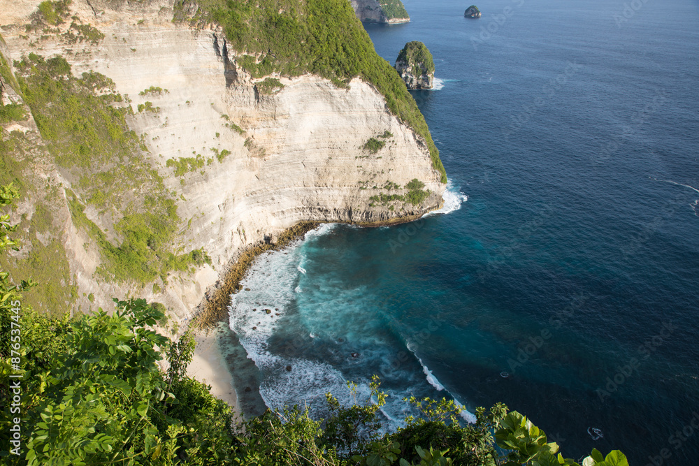 Beautiful view of Kelingking Beach on Nusa Penida island, Indonesia