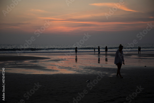 Obraz na płótnie Beautiful view of Seminyak beach at sunset in Bali, Indonesia
w salonie