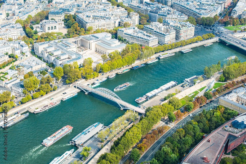 Obraz premium Paris, France - Aerial photography of the city scenery of Paris