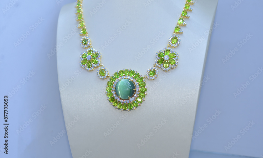 Necklaces in a jewelry store There are many styles to choose from: diamond necklaces, luxurious jewelry. Necklaces in a jewelry store There are many styles to choose from: diamond necklaces, luxurious jewelry.