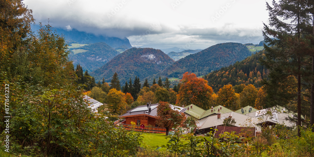 Naklejka premium Scenic alpine landscape near Berchtesgaden at Germany and Austria border.