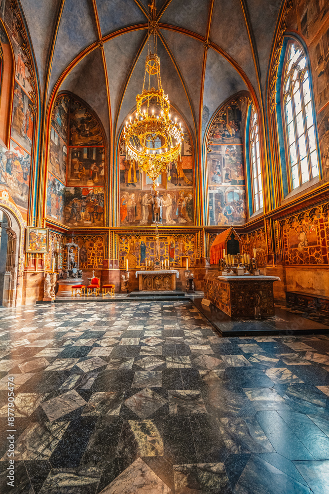 Obraz premium Interior of the St. Vitus Cathedral in Prague Castle hill in lesser town in Hradcany, Prague