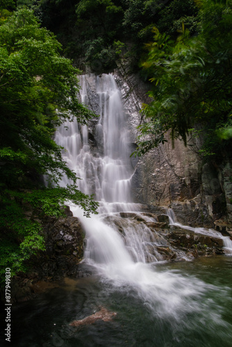 五本松かくれ滝