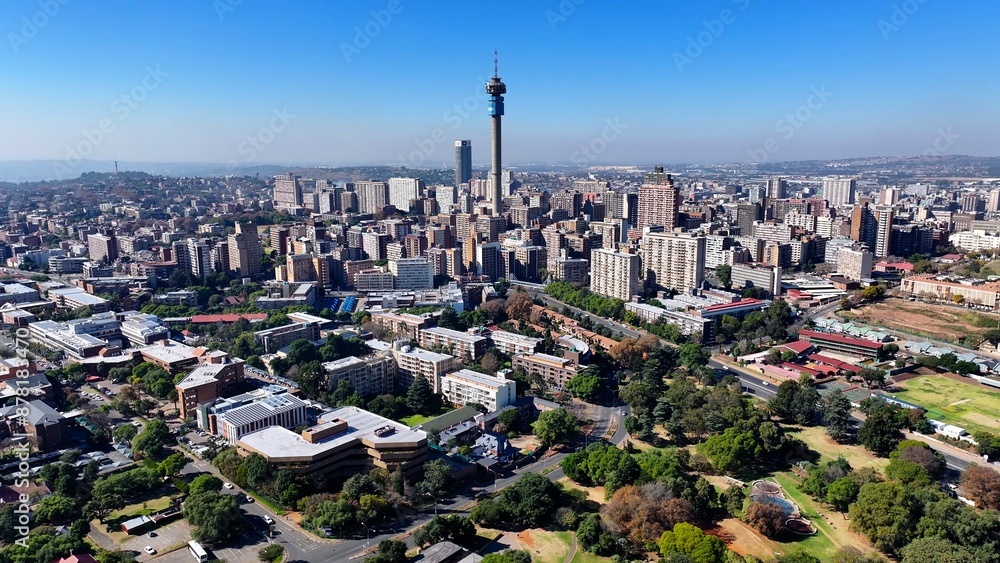 Obraz premium Johannesburg Skyline At Johannesburg In Gauteng South Africa. High Rise Buildings Landscape. Megacity Background. Johannesburg At Gauteng South Africa. Downtown City. Urban Outdoor.