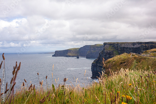 cliffs of moher coastal walk