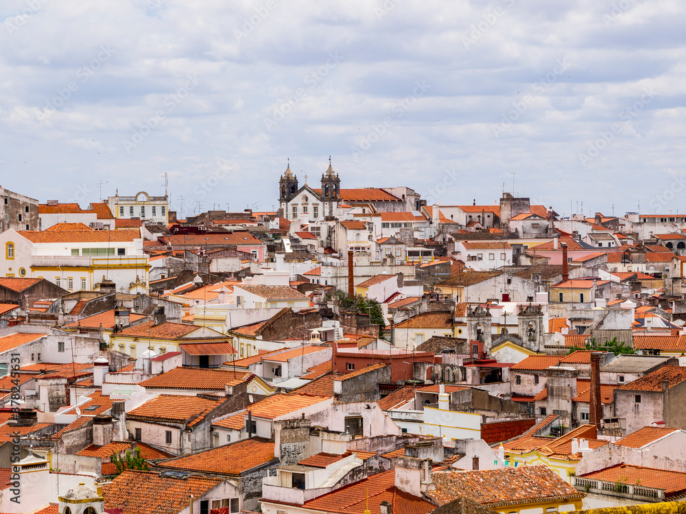 Panorámica de las casas de la ciudad de Elbas, Alentejo, Portugal Panorámica de las casas de la ciudad de Elbas, Alentejo, Portugal