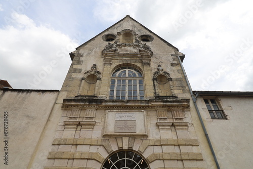 Bâtiment typique, vue de l'extérieur, ville de Beaune, département de la Côte d'Or, France photo