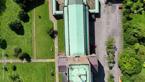Discover Guildford Cathedral in Surrey, a stunning example of modernist architecture. Explore its serene atmosphere, impressive tower, and rich history. 