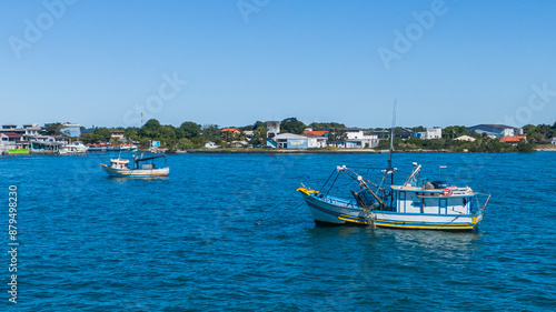 Pescadores artesanais de camarão no litoral sul brasileiro / Artisanal shrimp fishermen on the southern Brazilian coast