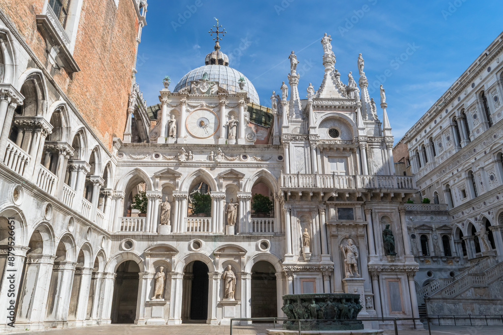 Basilica di San Marco in Venice Basilica di San Marco in Venice