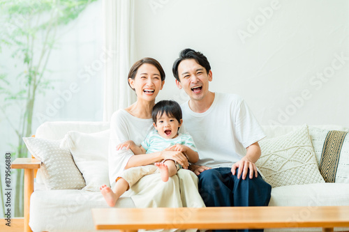 3人家族イメージ