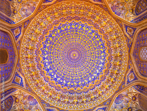 Tilla-Kari Mosque, Samarkan, Uzbekinstan - Ceiling shot