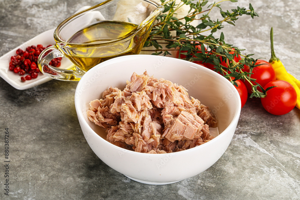 Canned tuna fillet for salad Canned tuna fillet for salad