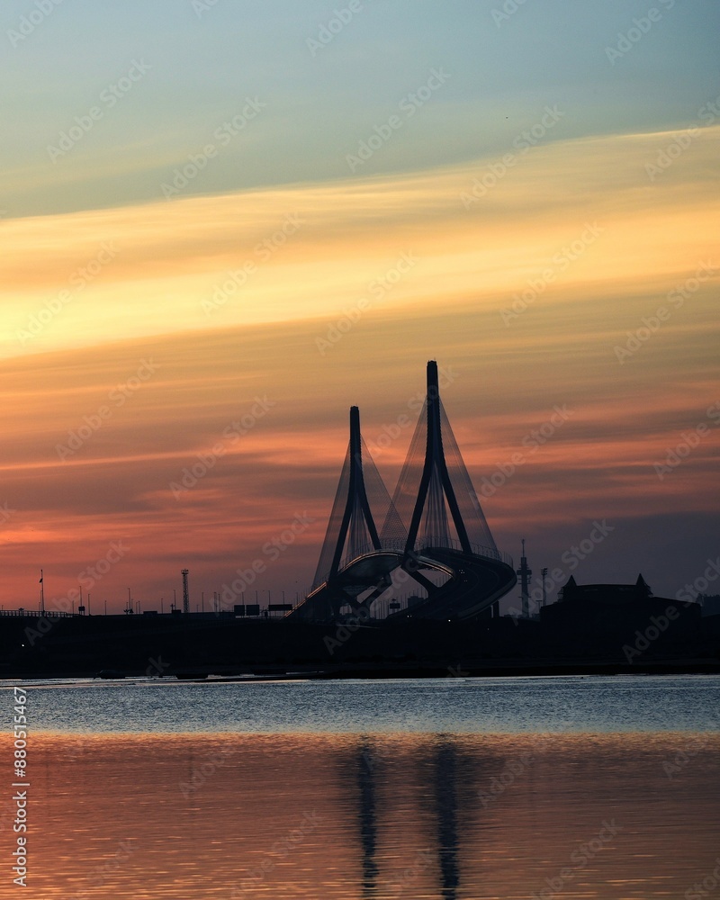 Obraz premium Sunset in Cadiz with the bridge of La Pepa or the Constitution of 1812.