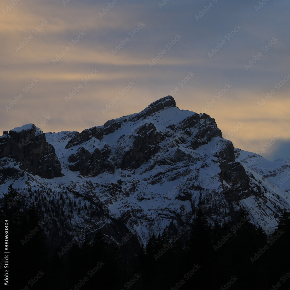 Fotografie Mount Schluchhore just after sunset.